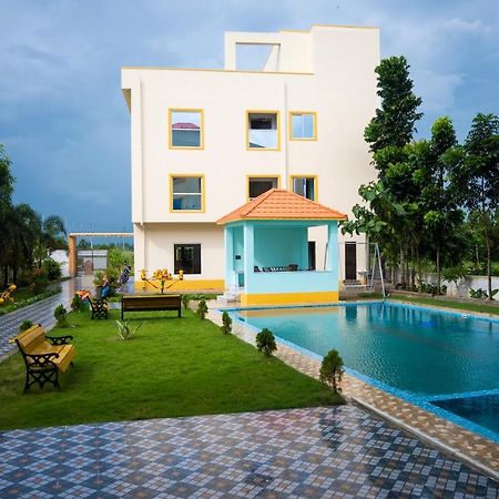 Unique Shantiniketan Hotel Sri Niketan Buitenkant foto