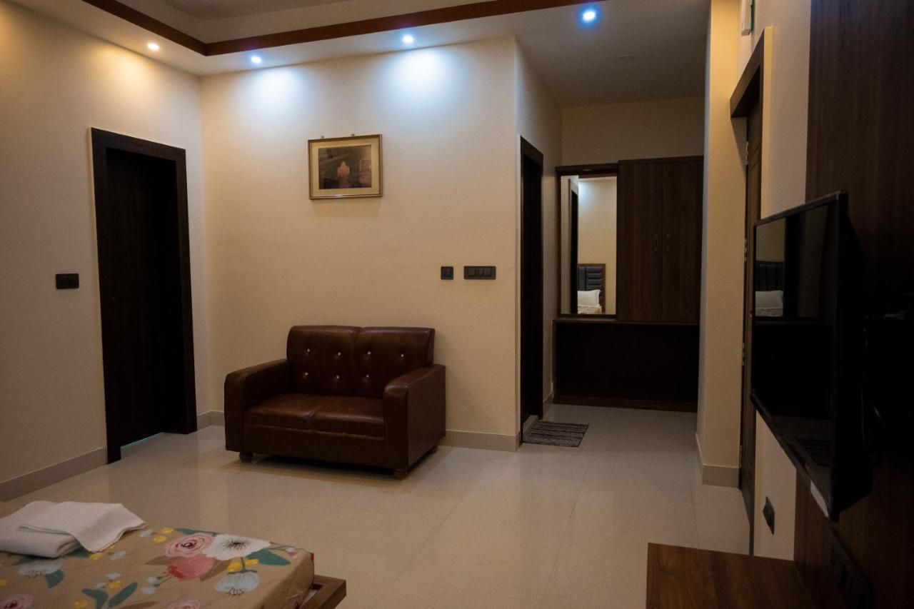 Unique Shantiniketan Hotel Sri Niketan Buitenkant foto